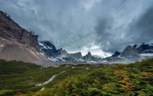 torres-del-paine-french-valley-trek.jpg