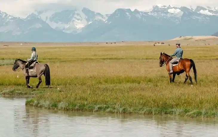 Eolo Horse Back Ride El Calafate