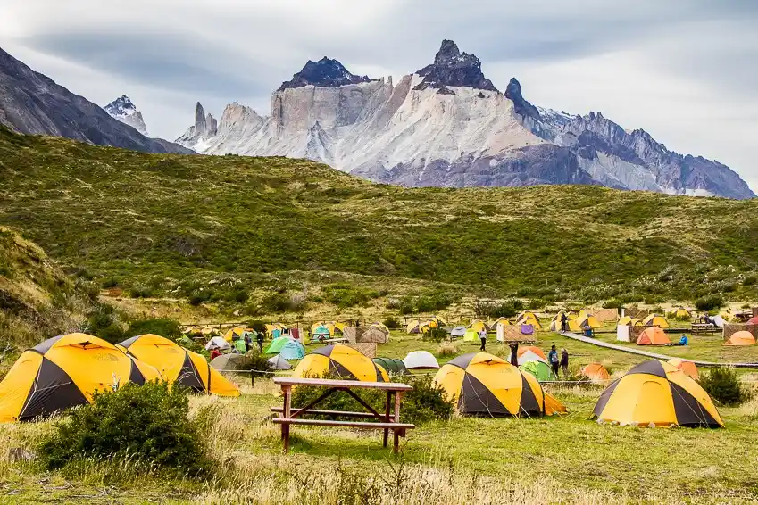 campamento-los-cuernos-torres-del-paine